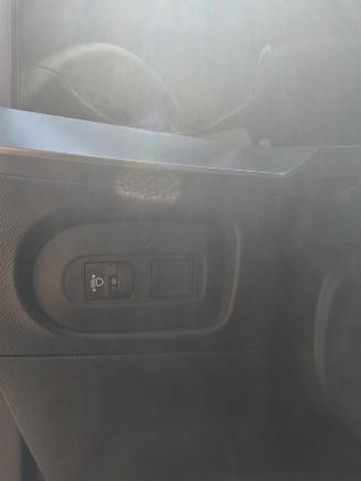 Opel Mokka Edition. 1.2 Direct Injection Turbo 100 kW (136 PS) 48V Hybrid. 6-Gang-Doppelkupplungsgetriebe (eDTC) picture 25