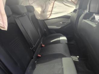 Ford Explorer Premium RWD (77kW) picture 15