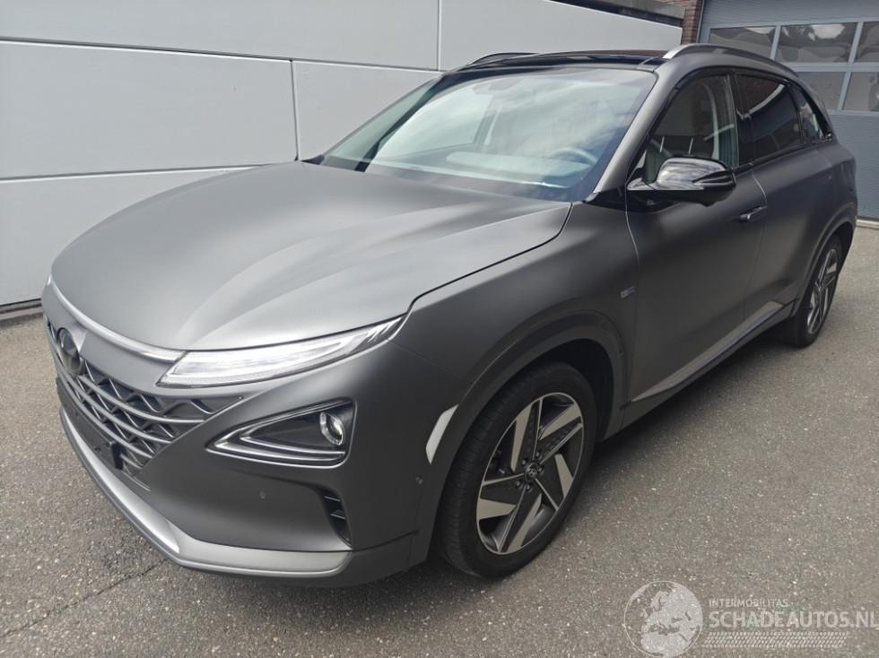 Hyundai Nexo Auto rijdt. Storing Hydrogen cel