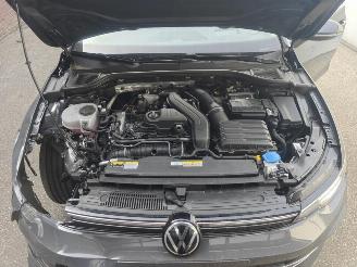 Volkswagen Golf 1.5 eTSI 110 kW Style DSG picture 10
