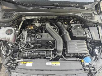 Volkswagen Golf 1.5 eTSI 110 kW Style DSG picture 11
