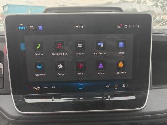 Volkswagen Crafter 35 L3H3 FWD picture 20
