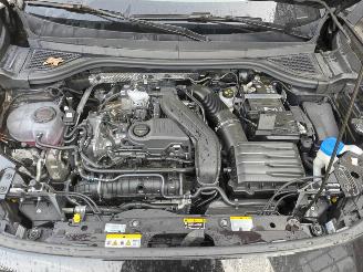 Volkswagen T-Roc 1.5 eTSI 110 kW R-Line picture 16