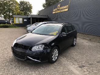 Unfallwagen Volkswagen Golf  2009/1