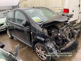 rozbiórka samochody osobowe Toyota Aygo Aygo (B10), Hatchback, 2005 / 2014 1.0 12V VVT-i 2010/1