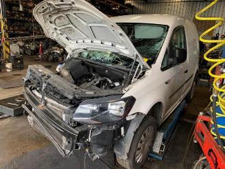 Coche siniestrado Volkswagen Caddy Caddy IV, Van, 2015 2.0 TDI 75 2015/11