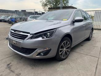 Dezmembrări autoturisme Peugeot 308 308 SW (L4/L9/LC/LJ/LR), Combi 5-drs, 2014 / 2021 1.6 BlueHDi 120 2015/11
