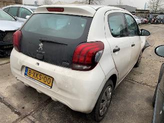Peugeot 108  picture 4