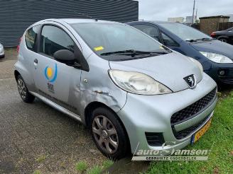 Auto da rottamare Peugeot 107 107, Hatchback, 2005 / 2014 1.0 12V 2009/9