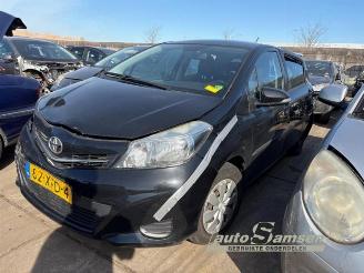 Auto da rottamare Toyota Yaris Yaris III (P13), Hatchback, 2010 / 2020 1.0 12V VVT-i 2012/6