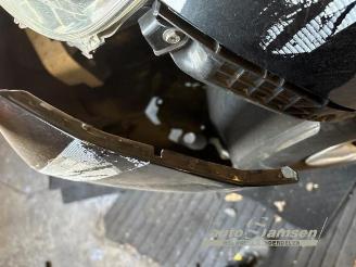 Toyota Yaris Yaris III (P13), Hatchback, 2010 / 2020 1.0 12V VVT-i picture 17
