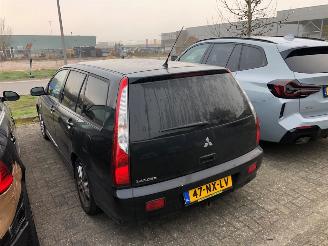 Mitsubishi Lancer  picture 3