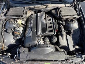 BMW 5-serie 5 serie Touring (E39), Combi, 1996 / 2004 523i 24V picture 7