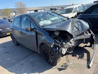 Peugeot 208 208 I (CA/CC/CK/CL), Hatchback, 2012 / 2019 1.6 Blue HDi 100 picture 2