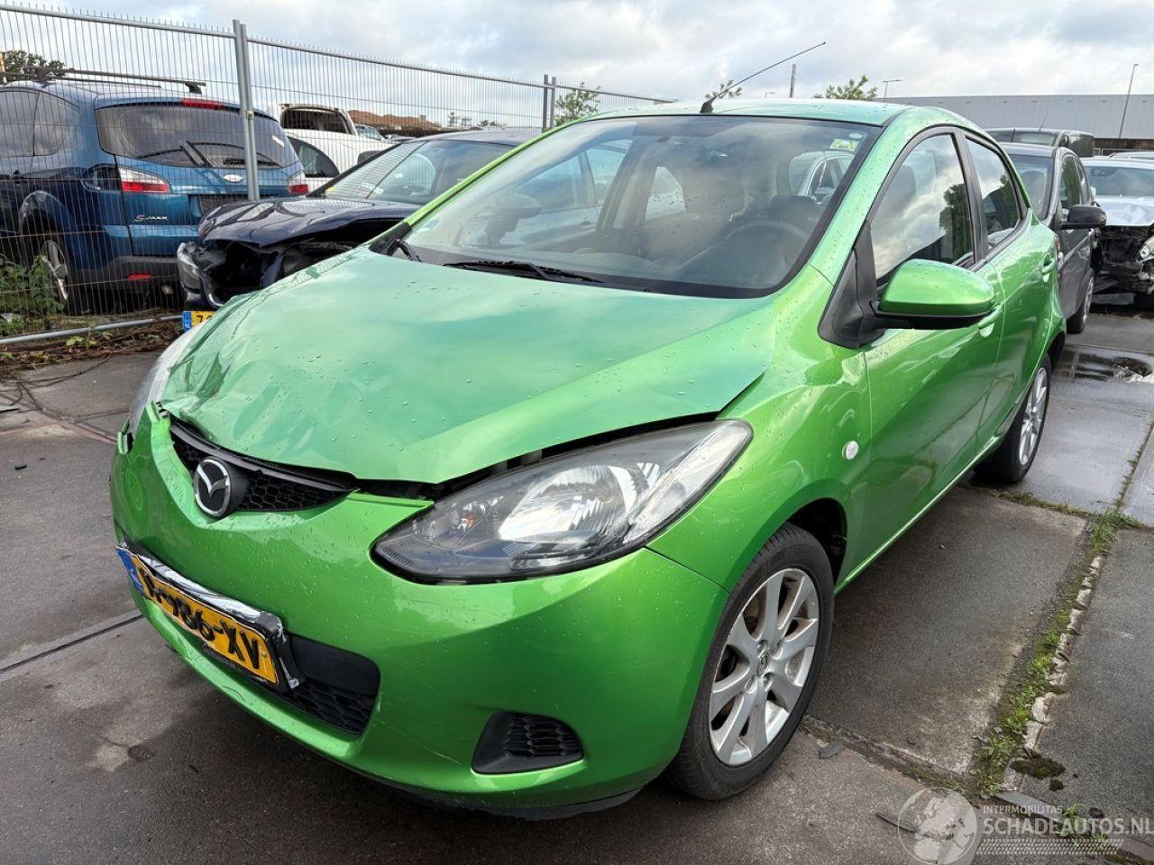 Mazda 2 