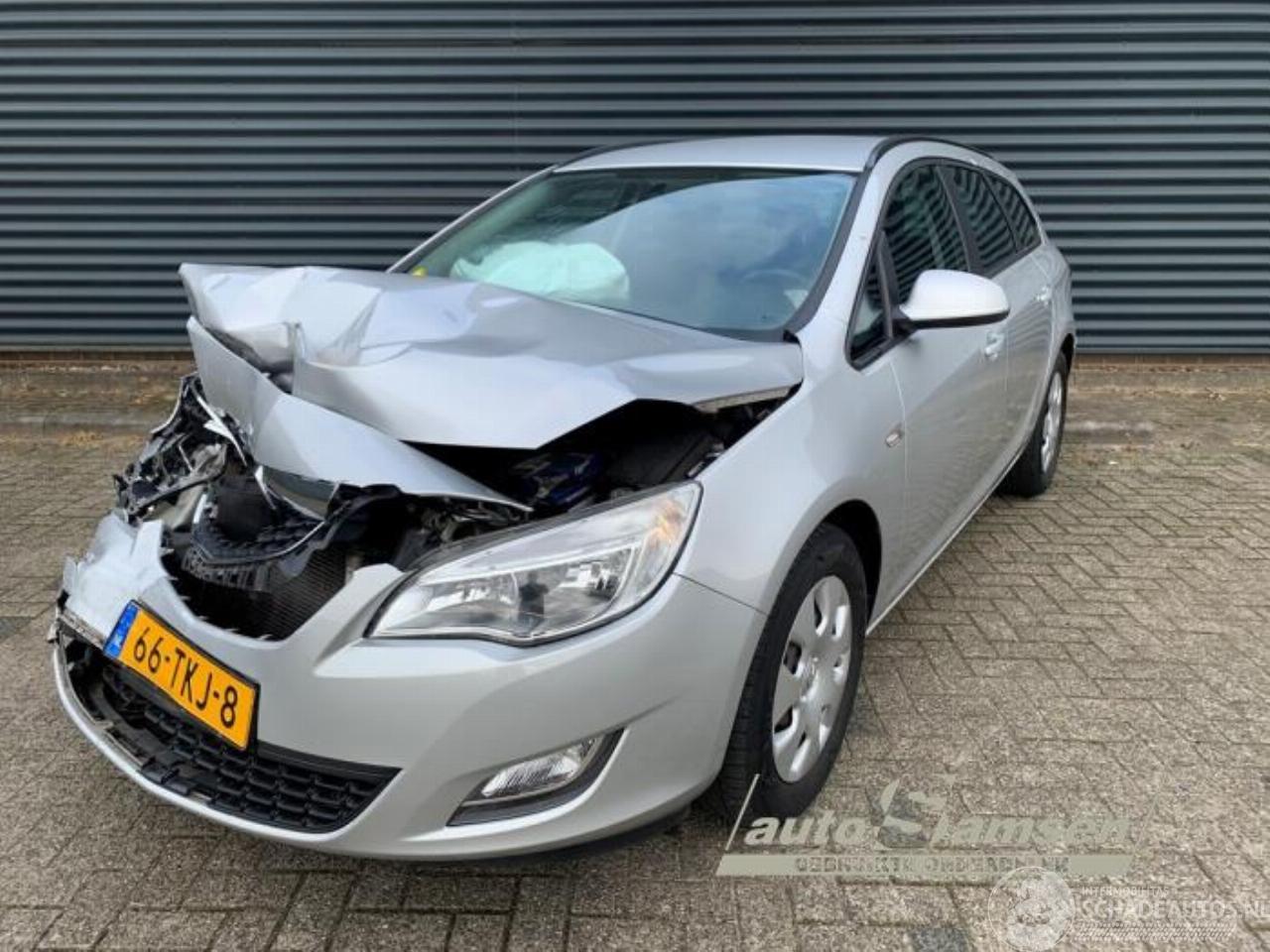 Opel Astra Astra J Sports Tourer (PD8/PE8/PF8), Combi, 2010 / 2015 1.4 16V ecoFLEX