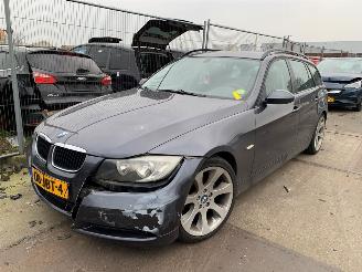 Auto incidentate BMW 3-serie  2006/1