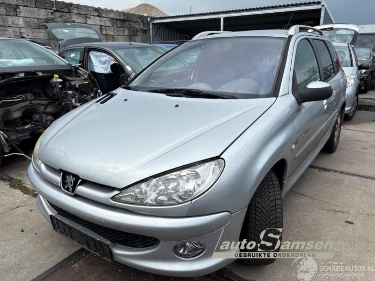 Peugeot 206 206 SW (2E/K), Combi, 2002 / 2007 1.6 16V