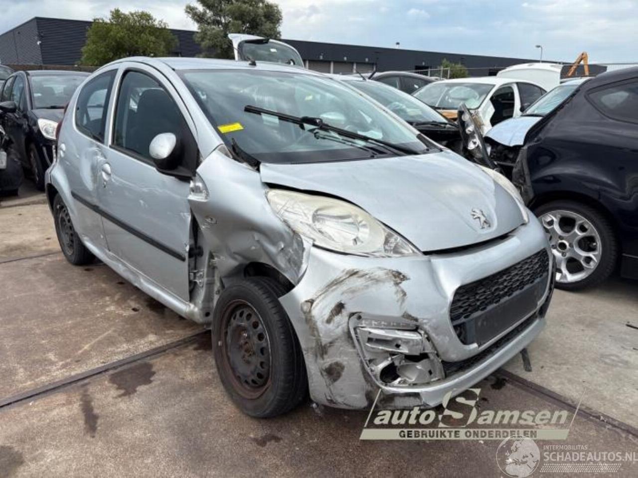 Peugeot 107 107, Hatchback, 2005 / 2014 1.0 12V