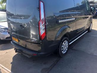 Ford Custom  picture 10