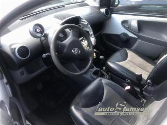 Toyota Aygo Aygo (B10), Hatchback, 2005 / 2014 1.0 12V VVT-i picture 4