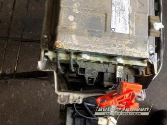 Toyota Yaris Yaris III (P13), Hatchback, 2010 / 2020 1.5 16V Hybrid picture 12