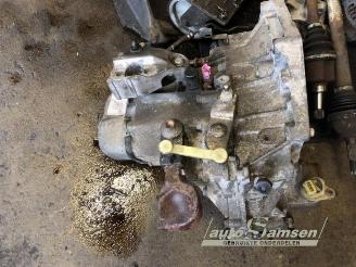 Peugeot 1007 1007 (KM), Hatchback 3-drs, 2004 / 2011 1.4 picture 15