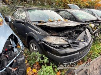 Salvage car Renault Mégane Megane II CC (EM), Cabrio, 2003 / 2010 1.6 16V 2007/4