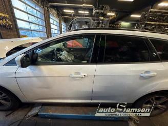 Ford Focus Focus 3 Wagon, Combi, 2010 / 2020 1.0 Ti-VCT EcoBoost 12V 125 picture 6