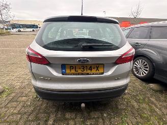 Ford Focus  picture 6