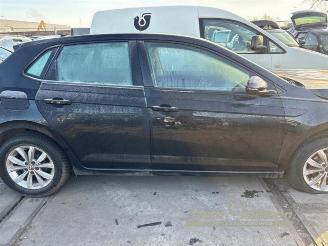 Volkswagen Polo Polo VI (AW1), Hatchback 5-drs, 2017 1.0 TSI 12V picture 2