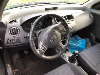 Suzuki Swift Swift (ZA/ZC/ZD1/2/3/9) Hatchback 2005 / 2010 - 1.3 VVT 16V Hatchback  Benzine 1.328cc 68kW (92pk) FWD 2005-02/2010-09 (EZC11; MZA11; MZC11; NZA11; NZC11) M13AVVT picture 6