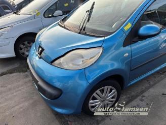 Peugeot 107 107, Hatchback, 2005 / 2014 1.0 12V picture 9
