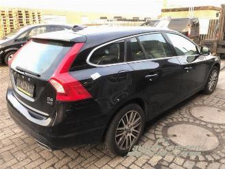 Volvo V-60 V60 I (FW/GW), Combi, 2010 / 2018 2.4 D6 20V Plug-in Hybrid AWD picture 3