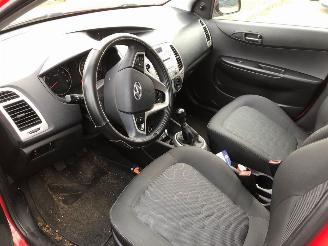 Hyundai I-20  picture 4