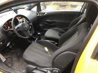 Opel Corsa Corsa D - 1.4 16V Twinport Hatchback  Benzine 1.398cc 74kW (101pk) FWD 2009-12/2014-08  A14XER picture 6