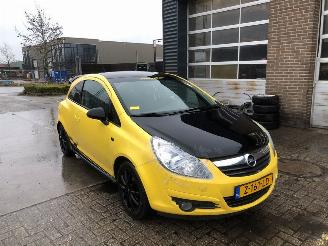 Opel Corsa Corsa D - 1.4 16V Twinport Hatchback  Benzine 1.398cc 74kW (101pk) FWD 2009-12/2014-08  A14XER picture 2