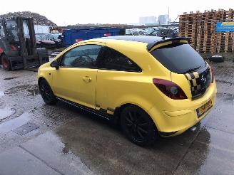 Opel Corsa Corsa D - 1.4 16V Twinport Hatchback  Benzine 1.398cc 74kW (101pk) FWD 2009-12/2014-08  A14XER picture 3