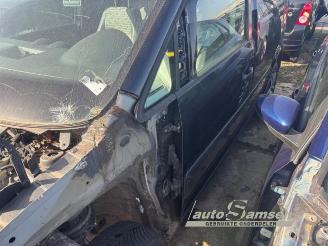 Volkswagen Caddy Caddy III (2KA,2KH,2CA,2CH), Van, 2004 / 2015 1.6 TDI 16V picture 4