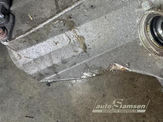 Volkswagen Up! Up! (121), Hatchback, 2011 1.0 12V 75 picture 23