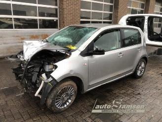 skadebil auto Volkswagen Up! Up! (121), Hatchback, 2011 1.0 12V 75 2013/6