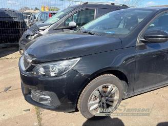 Peugeot 308 308 SW (L4/L9/LC/LJ/LR), Combi 5-drs, 2014 / 2021 1.2 12V e-THP PureTech 110 picture 16