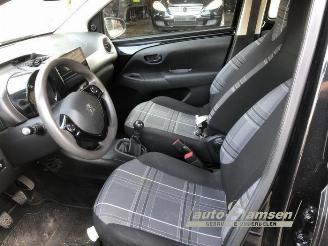 Peugeot 108 108, Hatchback, 2014 1.0 12V picture 7