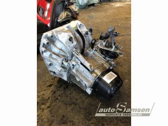 Renault Clio Clio IV (5R), Hatchback 5-drs, 2012 / 2021 0.9 Energy TCE 90 12V picture 18