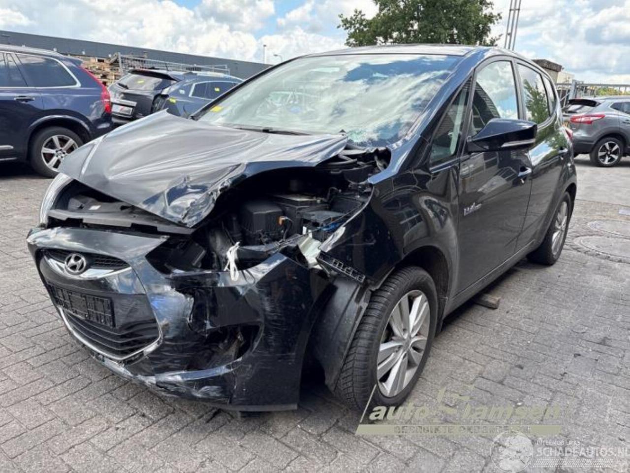 Hyundai Ix20 iX20 (JC), SUV, 2010 / 2019 1.6i 16V