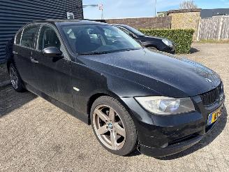 BMW 3-serie 3 serie (E90) Sedan 2005 / 2011 - 318i 16V Sedan 4Dr Benzine 1.995cc 95kW (129pk) RWD 2005-09/2007-08 (PF71; PF72; VA51; VA52; VG51; VG52) N46B20B picture 6