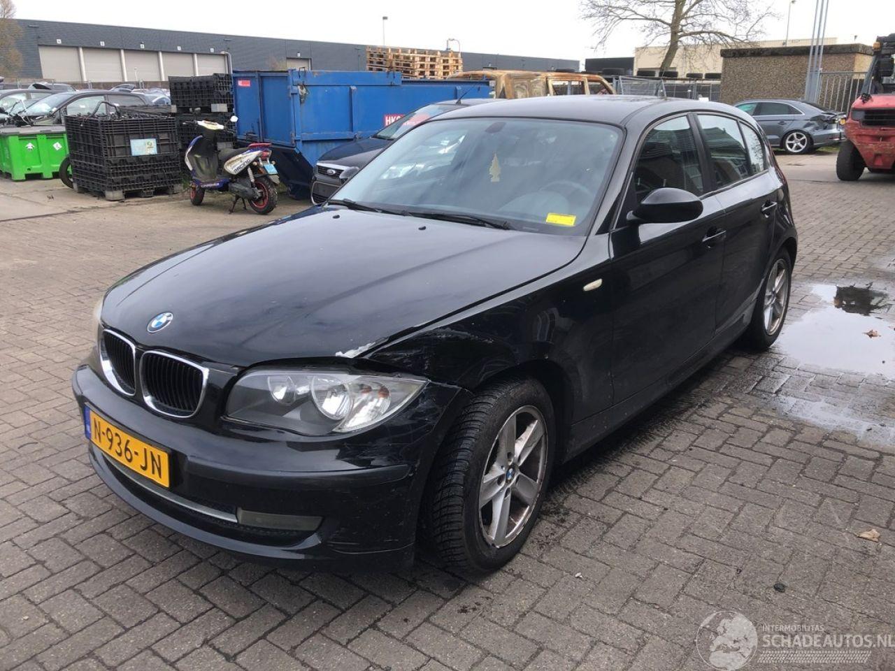 BMW 1-serie 1 serie (E87/87N) Hatchback 5-drs 2003 / 2012 - 116i 1.6 16V Hatchback 4Dr Benzine 1.597cc 90kW (122pk) RWD 2007-09/2011-06 (UE31; UE32) N43B16A