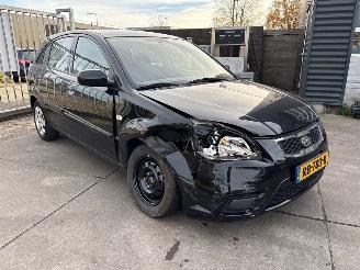 Kia Rio Rio II (DE) Hatchback 2005 / 2011 - 1.4 16V Hatchback  Benzine 1.399cc 71kW (97pk) FWD 2005-03/2011-12  G4EE picture 3