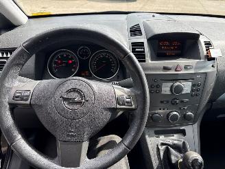 Opel Zafira 1.8 16V Ecotec MPV  Benzine 1.796cc 103kW (140pk) FWD 2005-07/2010-06 (M75) Z18XER; EURO4 picture 11