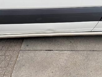 Volkswagen Crafter Prijs ex btw - Crafter Van 2011 / 2016 - 2.0 TDI 16V Bestel  Diesel 1.968cc 100kW (136pk) RWD 2011-05/2016-12  CKTC picture 15